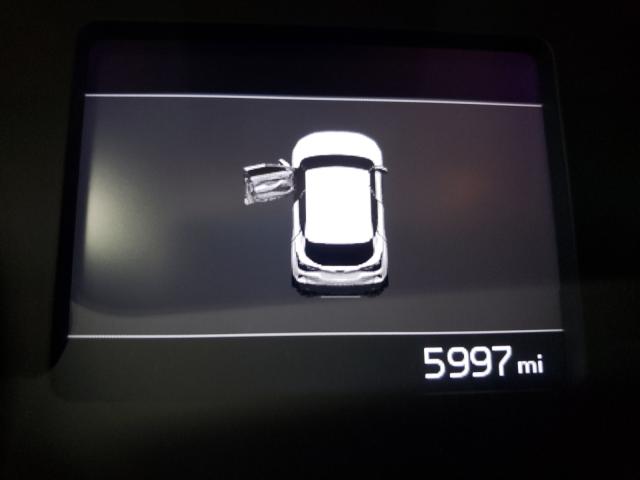 2021 KIA SELTOS S KNDEUCAA2M7098335