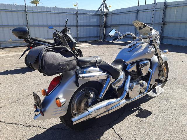 2009 HONDA VTX1300 R 1HFSC52709A600201
