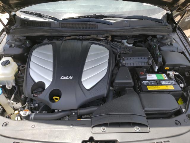 2016 KIA CADENZA LU KNALN4D74G5206459