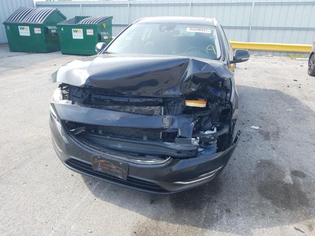 2015 VOLVO V60 PREMIE YV140MEB9F1199226