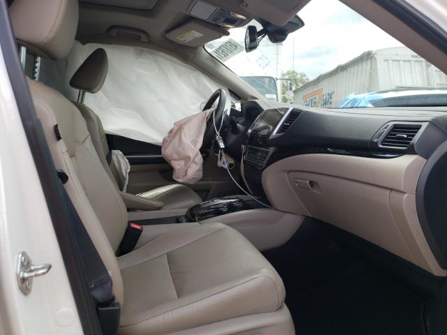 2018 HONDA PILOT ELIT 5FNYF6H05JB014200