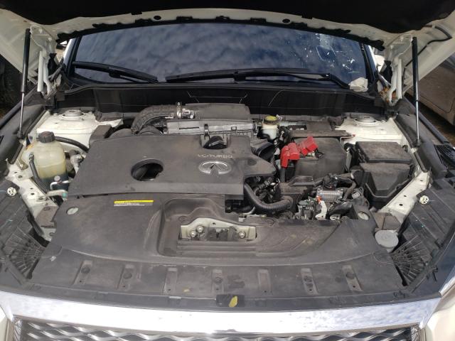 VIN 3PCAJ5M13KF137147 2019 Infiniti QX50, Essential no.7