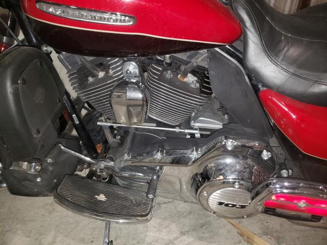 2011 HARLEY-DAVIDSON FLHTK 1HD1KEM18BB628165
