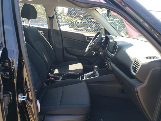 2020 HYUNDAI VENUE SE KMHRB8A3XLU026283