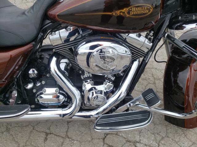 2009 HARLEY-DAVIDSON FLHX 1HD1KB4159Y670671