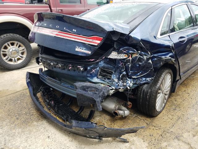 2017 LINCOLN MKZ RESERV 3LN6L5FC0HR632679