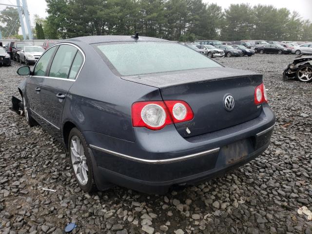 2010 VOLKSWAGEN PASSAT KOM WVWJM7AN7AE071888