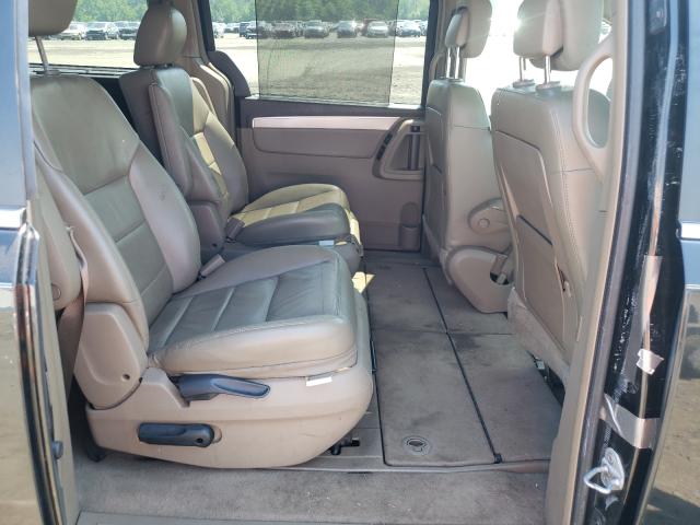 2011 VOLKSWAGEN ROUTAN SEL 2V4RW5DG8BR643110