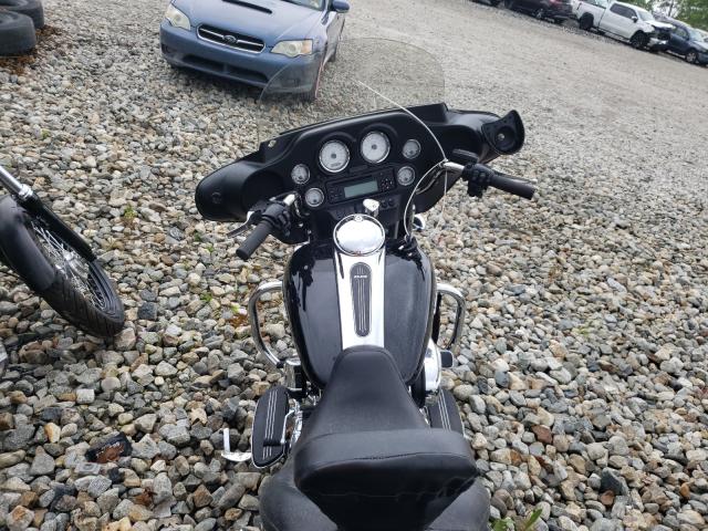 2013 HARLEY-DAVIDSON FLHX STREE 1HD1KBM12DB672423