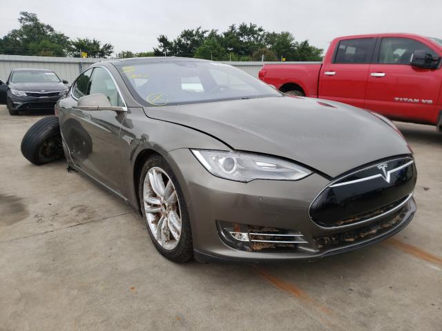 2015 TESLA MODEL S P8 5YJSA1H48FF094609