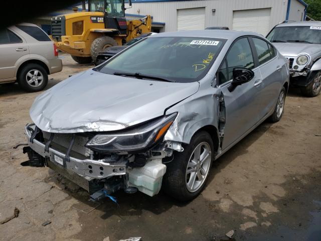 2018 Chevrolet Cruze - Image 2