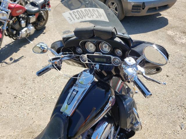2006 HARLEY-DAVIDSON FLHTCUSE 1HD1PRE146Y951767