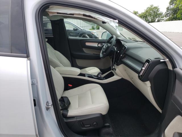 2021 VOLVO XC40 T5 MO YV4162UK9M2456077