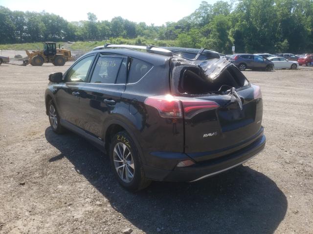 2018 TOYOTA RAV4 HV LE JTMRJREV7JD213194