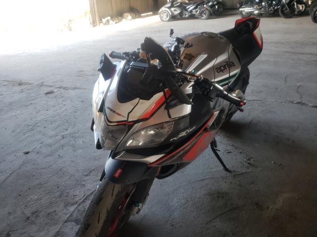2016 APRILIA RSV4 RF ZD4RKUB04GS000821
