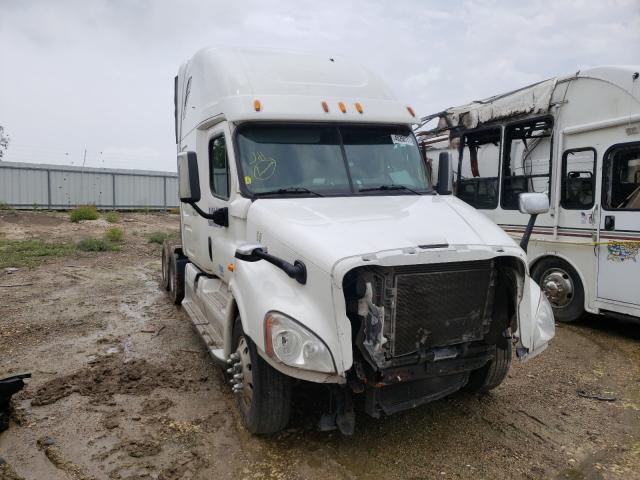 Lot #2454845712 2015 FREIGHTLINER CASCADIA 1 salvage car