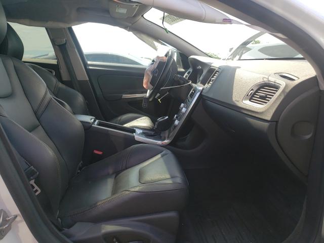 2016 VOLVO V60 CROSS YV4612HK9G1017664