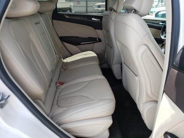 2017 LINCOLN MKC RESERV 5LMCJ3D9XHUL32125