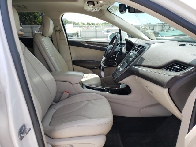 2017 LINCOLN MKC RESERV 5LMCJ3D9XHUL32125