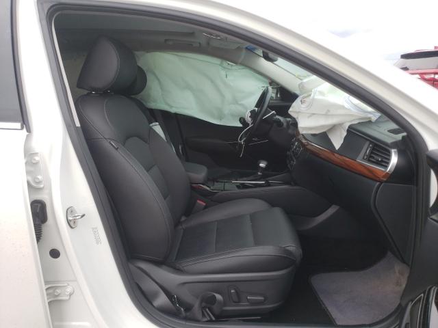 2018 KIA CADENZA LU KNALC4J12J5103523