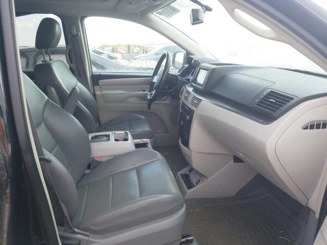 2010 VOLKSWAGEN ROUTAN 2V4RW5DX6AR242203