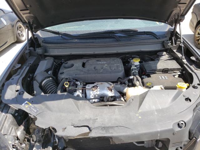 1C4PJMDN9KD123767 Jeep Cherokee L 2019. Фото: 6
