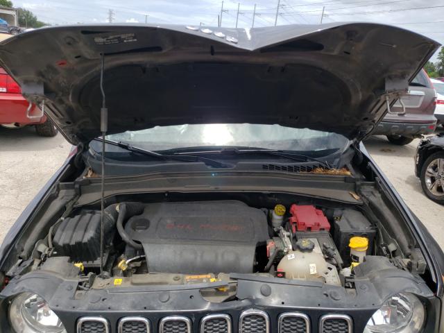 ZACCJABB3JPJ65158 Jeep Renegade L 2018. Фото: 6