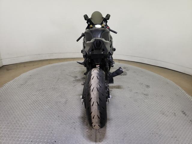 2018 SUZUKI GSX-R1000 JS1DM11B8J2100164
