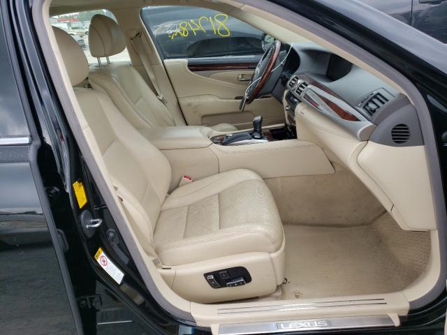 2015 LEXUS LS 460 JTHCL5EF8F5023213