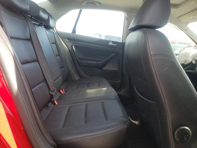 2010 VOLKSWAGEN JETTA WOLF 3VWRJ7AJ7AM106249