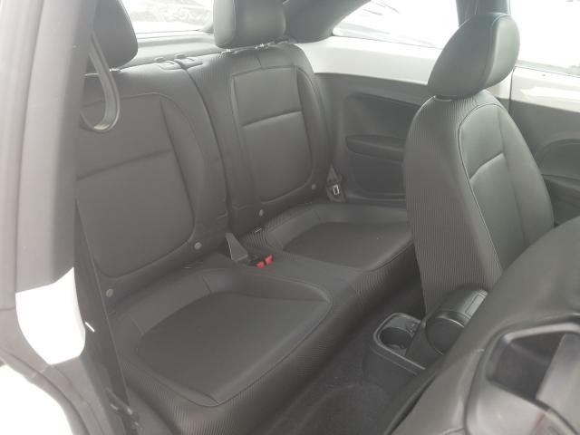 2017 VOLKSWAGEN BEETLE SE 3VWJ17AT8HM631104