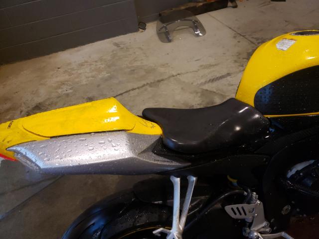 2008 SUZUKI GSX-R600 JS1GN7EA082102371