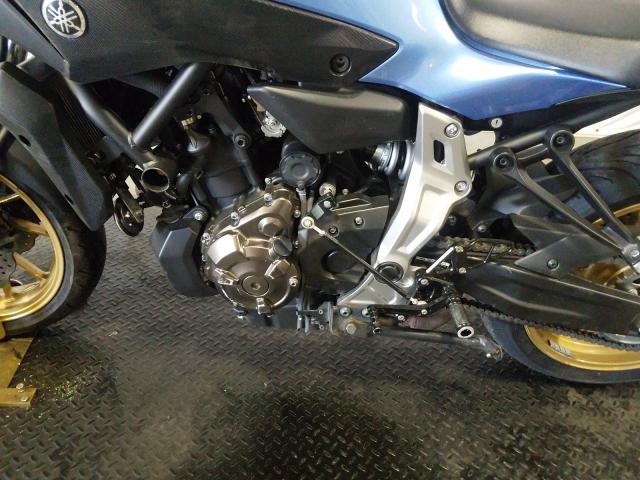 2017 YAMAHA FZ07 C JYARM06Y4HA003963