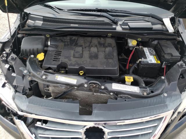 2010 VOLKSWAGEN ROUTAN SEL 2V4RW5DX7AR280216