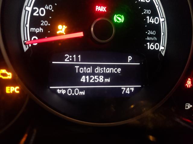 2018 VOLKSWAGEN BEETLE S 3VWFD7AT9JM717010