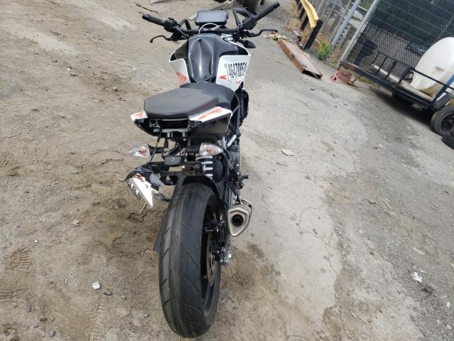 2021 KTM MOTORCYCLE MD2JPJ402MC246868