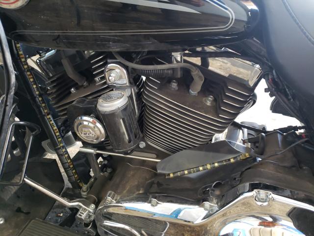 2007 HARLEY-DAVIDSON FLHC 1HD1FC4127Y709157