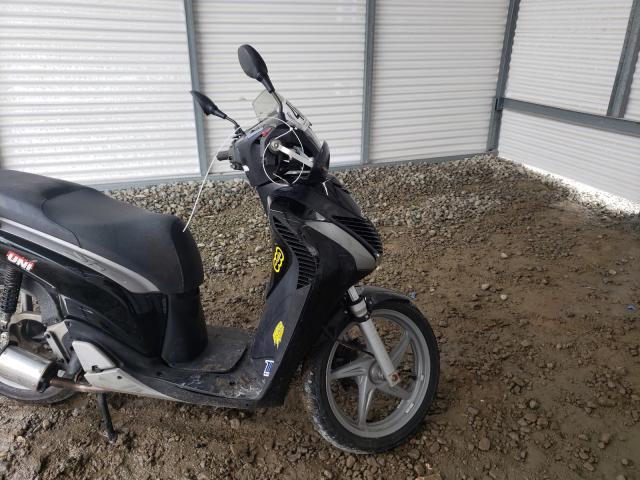 2010 HONDA SH150 D ZDCKF1013AF000734