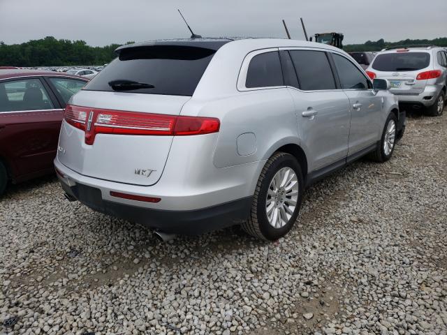 Lincoln MKT 2012