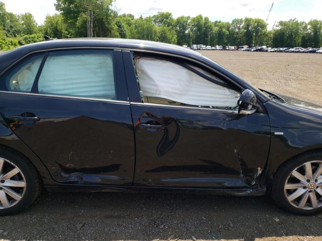 2010 VOLKSWAGEN JETTA WOLF 3VWRA7AJ2AM053976