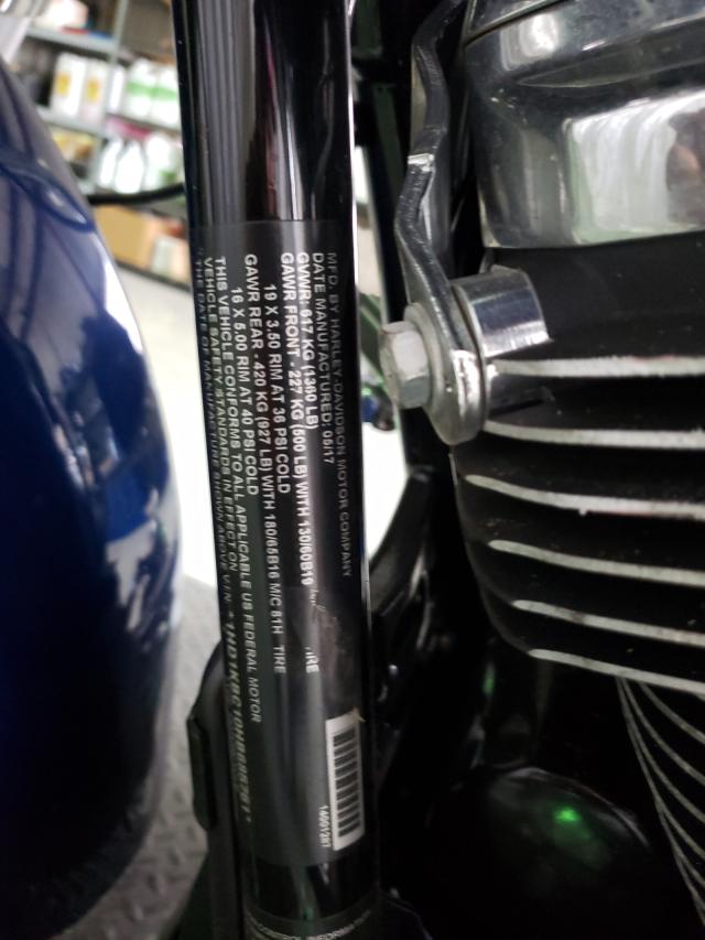 2017 HARLEY-DAVIDSON FLHX STREE 1HD1KBC10HB685761