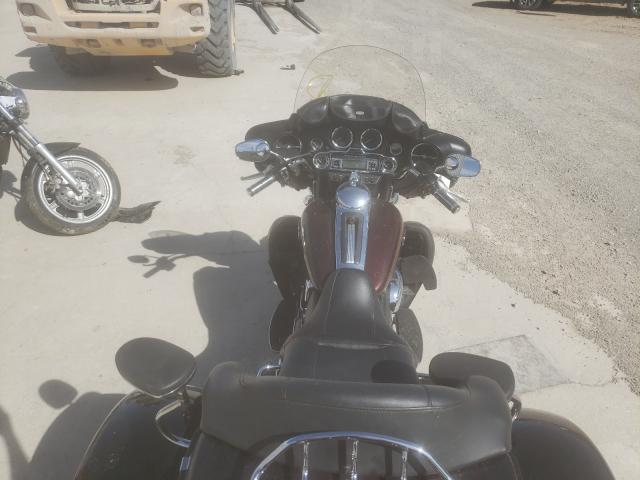 2011 HARLEY-DAVIDSON FLHTCUTG 1HD1MAM17BB851915