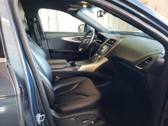 2018 LINCOLN MKX PREMIE 2LMPJ6JR8JBL21490