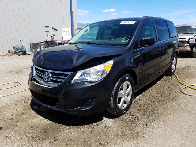 2011 VOLKSWAGEN ROUTAN SE 2V4RW3DG2BR718016