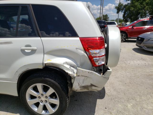 2011 SUZUKI GRAND VITA JS3TD0D71B4100291