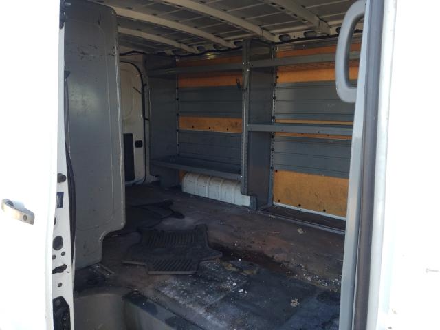 2015 NISSAN NV 1500 1N6BF0KL1FN803780