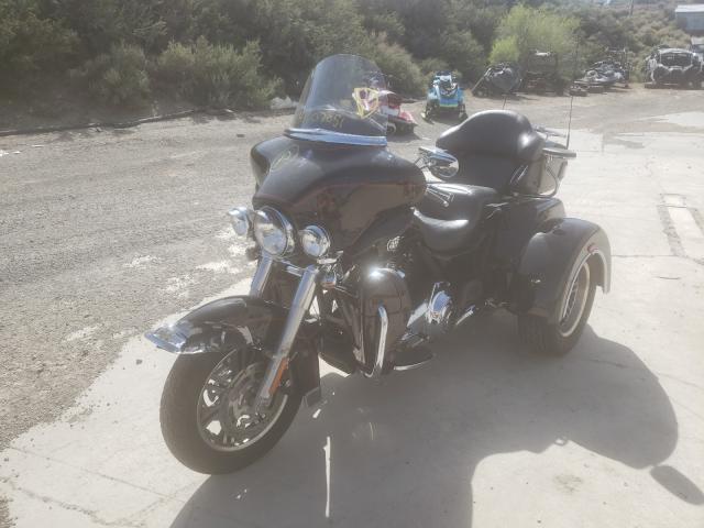 2011 HARLEY-DAVIDSON FLHTCUTG 1HD1MAM17BB851915