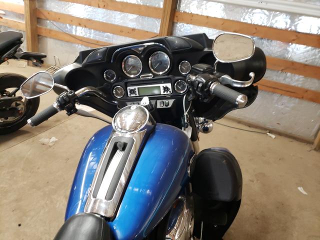 2009 HARLEY-DAVIDSON FLHTCU 1HD1FC4109Y607536