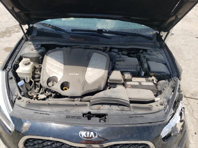 2016 KIA CADENZA LU KNALN4D75G5216434