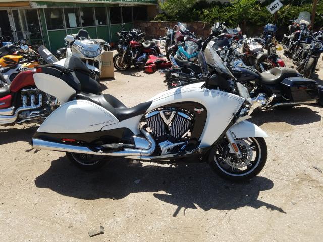 2014 VICTORY MOTORCYCLES VISION TOU 5VPSW36N3E3037448